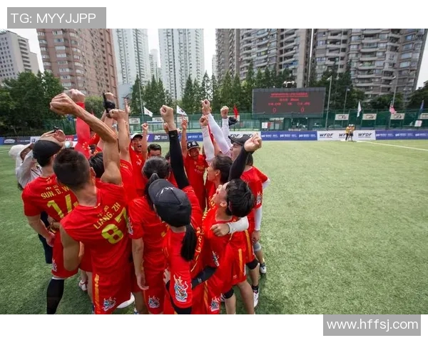 广州飞盘队中路突破的战术解析与运动飞盘的未来发展趋势探讨