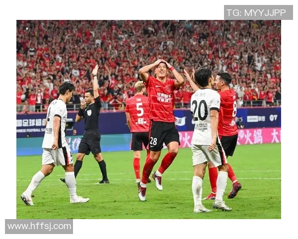 运动最新数据成都足球队耐力争议引发热议球迷与专家各执己见探讨球队表现